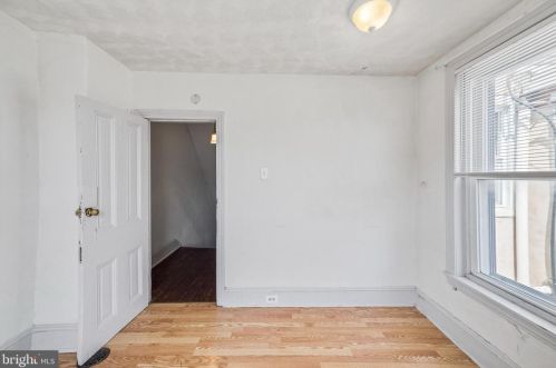 2348 Catharine St, Philadelphia PA 19146-2403 exterior