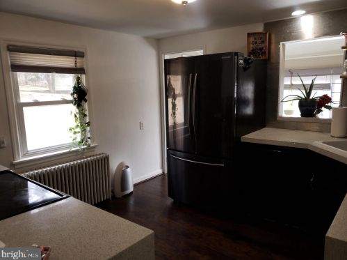 1557 Kauffman Rd, Pottstown PA 19464-2399 exterior