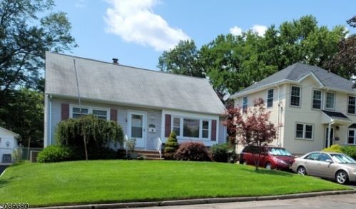 18 Forrest St, Iselin, NJ 08830-2025