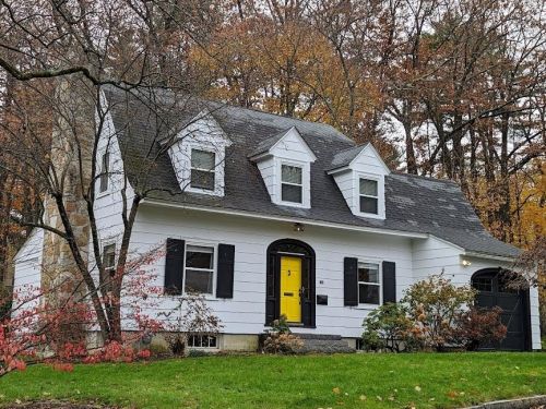 11 Pleasant View Ave, Concord, NH 03301-2555