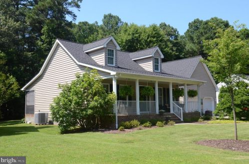 219 Tyler Ave, Saint Michaels, MD 21663-2639