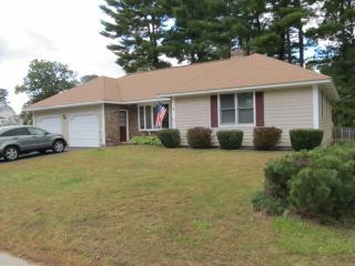 8 Hersey St, Manchester NH  03110-6429 exterior