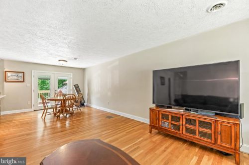 1070 Carson Dr, Huntingtown MD 20639-9507 exterior