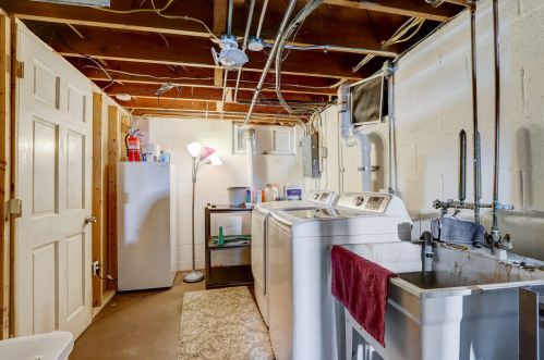 2850 77th St, Milwaukee WI  53219-2766 exterior