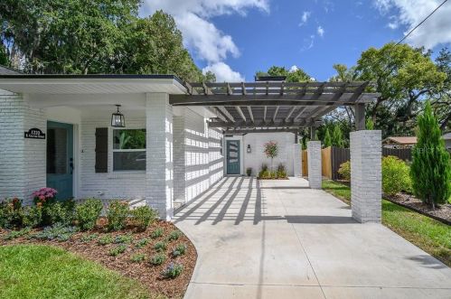 1220 Clifton St, Tampa FL  33604-6810 exterior