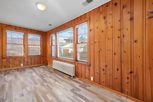 2312 Moody Ave, Chicago IL 60638-3545 exterior