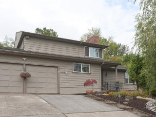 7950 107 Ave, Portland OR  97231-1079 exterior