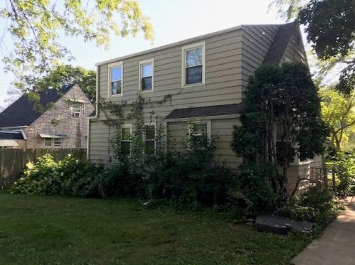 5151 49th St, Milwaukee WI  53218-4324 exterior