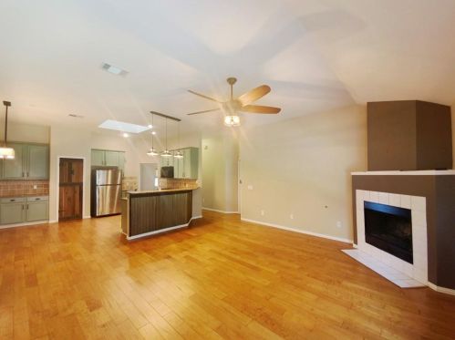 3616 Aspen Crk Pkwy, Austin TX 78749-6915 exterior