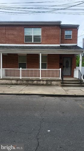 135 Passaic St, Trenton NJ  08618-4607 exterior