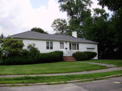 100 Truman Rd, Newton, MA 02459-2665