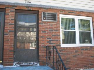206 Blackstone Vlg, Meriden, CT 06450-2405
