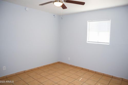 5237 14 Ave, Phoenix AZ 85041-8726 exterior