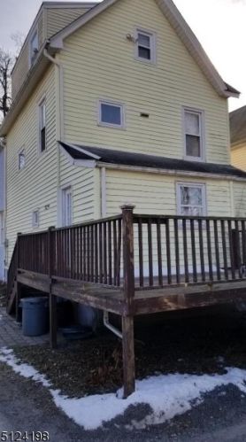 210 Forest St, Montclair NJ  07042-3906 exterior