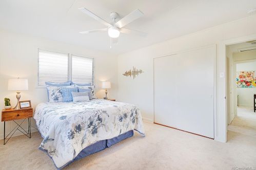 915 17 Ave, Honolulu HI 96816-4105 exterior