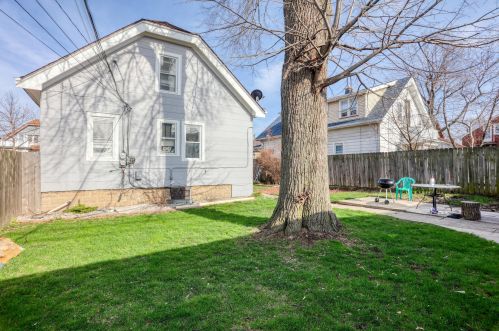 3151 12th St, Milwaukee WI  53215-4605 exterior