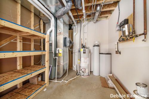 1839 Starr View Ln, Middlevle MI 49333-8061 exterior