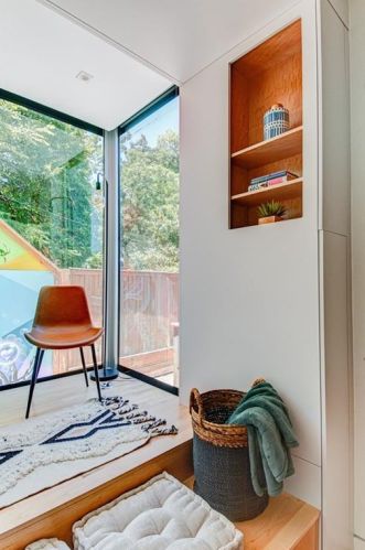 1307 Cesar Chavez St, Austin TX 78702-4403 exterior