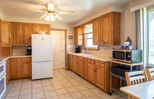 4715 Glenwood St, Duluth MN 55804-1267 exterior