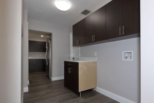 1103 Colonial Rd, Fort Pierce FL 34950-5025 exterior