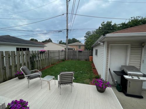 10628 Christiana Ave, Chicago IL 60655-2516 exterior