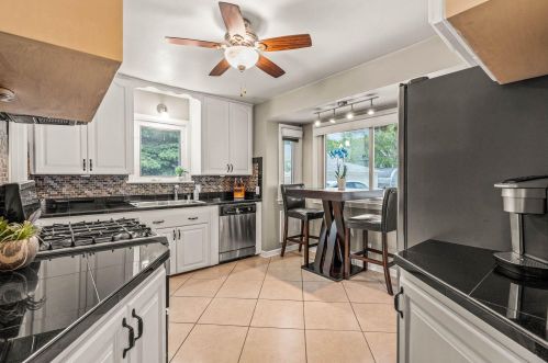 2854 Lefeber Ave, Milwaukee WI 53210-1142 exterior