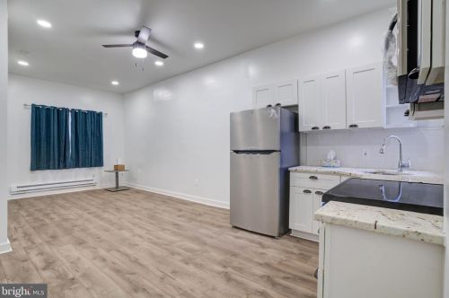 3452 Frankford Ave, Philadelphia PA 19134-2651 exterior