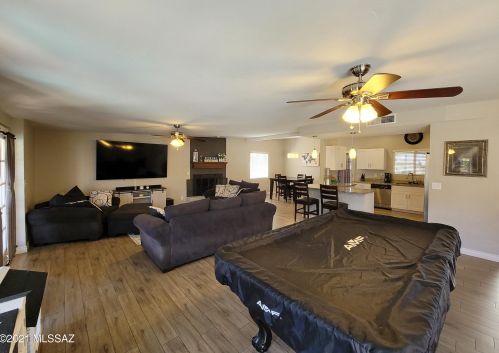 9110 8th St, Tucson, AZ 85710-3114