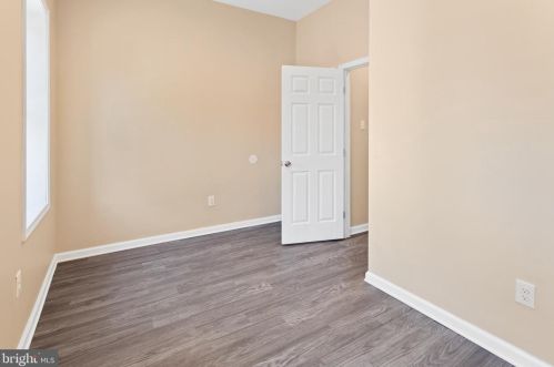 3045 Carlisle St, Philadelphia PA  19132-2312 exterior