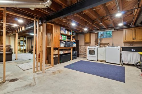 2917 38, Milwaukee WI 53210-2549 exterior