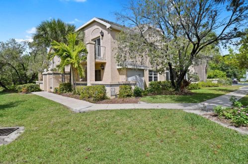 1628 Green Acres Cir, Fort Pierce FL  34952-5083 exterior