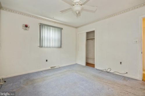 16 Morgan Ave, Riverton NJ 08077-1129 exterior