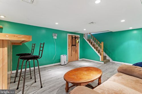 602 Glenfield Ave, Manor PA 19036-2404 exterior