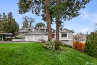 2025 Fld Ave, Seattle WA  98059-4134 exterior