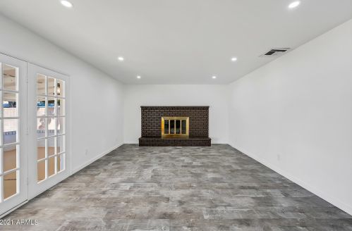 11216 33rd Ave, Phoenix AZ 85029-4105 exterior