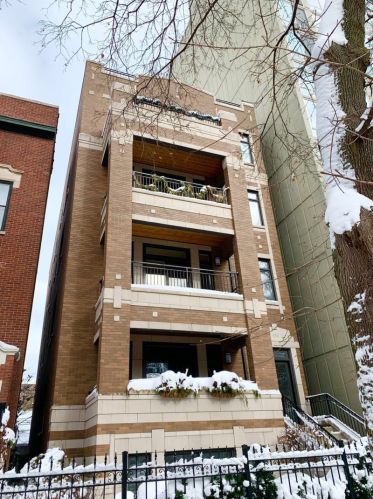 456 Briar Pl, Chicago IL 60657-9621 exterior