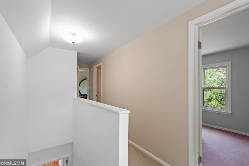 2083 Floral Dr, Saint Paul MN 55110-3849 exterior