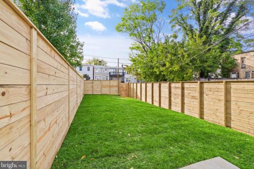 4316 2nd St, Washington DC  20011-7434 exterior