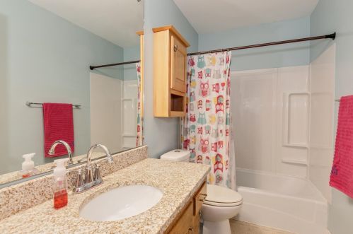 3967 Granada Ave, Saint Paul MN 55128-2847 exterior