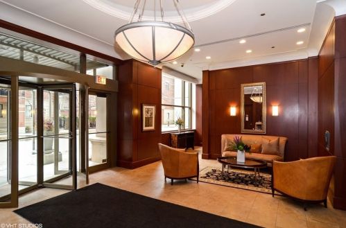 1335 Prairie Ave, Chicago, IL 60605-5100