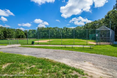 1202 Dahlia Ct, Jackson Twp NJ 08527-4160 exterior