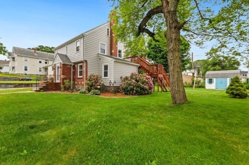 58 Farrar Ave, Worcester MA 01604-3219 exterior