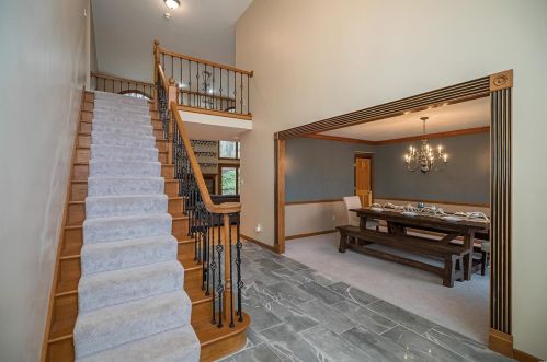 11070 Rambling Oaks Dr, Saint Louis MO 63128-2036 exterior