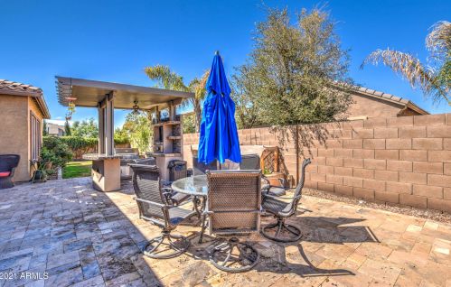 2562 Lantana Dr, Chandler AZ 85286-2446 exterior