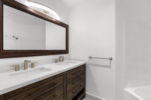 9705 Mesa Springs Way, San Diego CA  92126-4123 exterior