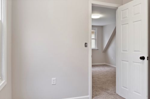 2558 37, Milwaukee WI 53210-3047 exterior