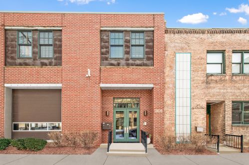 301 Reservoir Ave, Milwaukee WI  53212-3743 exterior