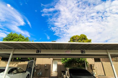 5106 17th Ave, Phoenix AZ  85015-3338 exterior