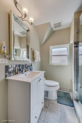 6629 Ramona Ave, Chicago IL 60712-3027 exterior