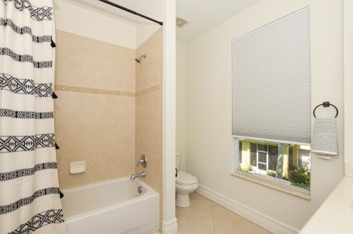 6117 Kendra Ln, Fort Pierce FL 34983-4140 exterior